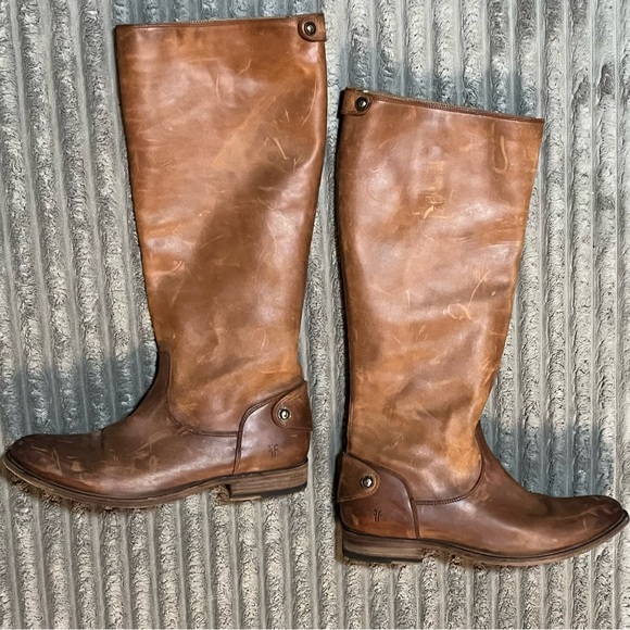 FRYE Women's Melissa Button Whiskey Leather Back Zip Knee